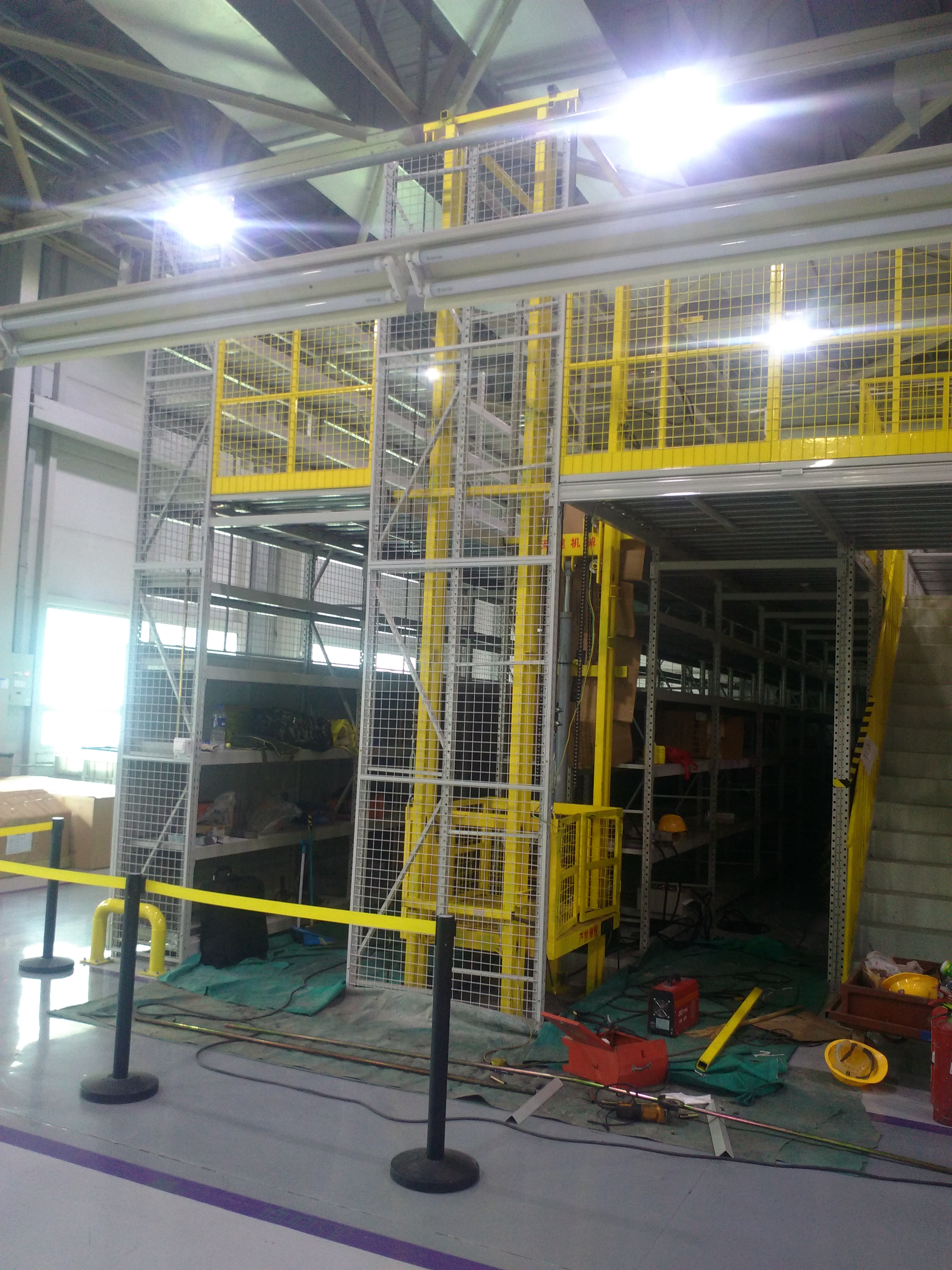 3吨货梯厂房