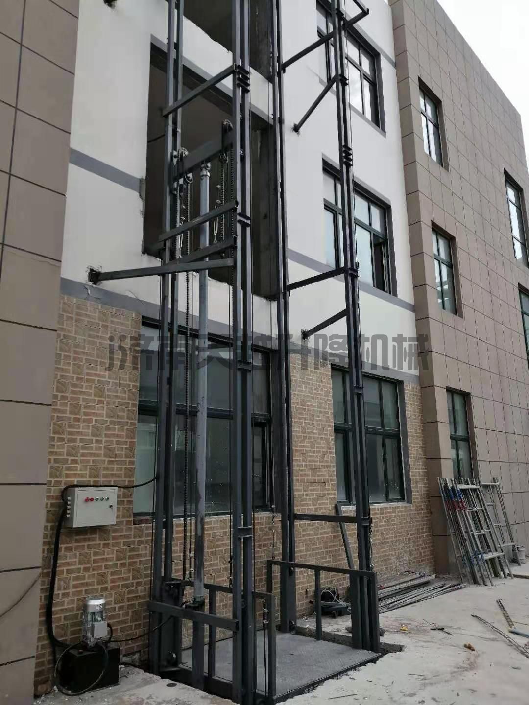 室外升降货梯